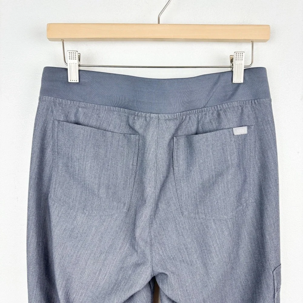 NWOT Figs Zamora 2.0 Gray Graphite Jogger Scrub Pants Sz S/P - Picture 6 of 9